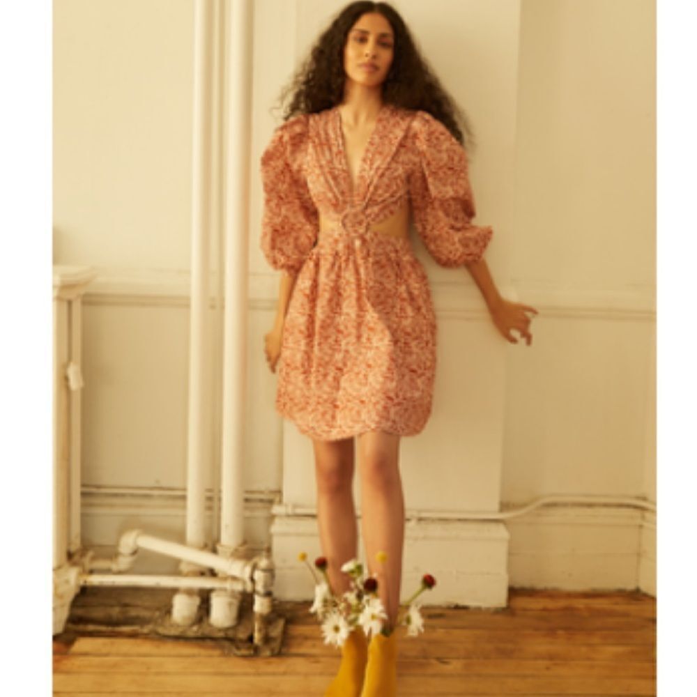 Floral Print Long Sleeve Dress with cut out and boring  o.p.t #21
Style PREEN.